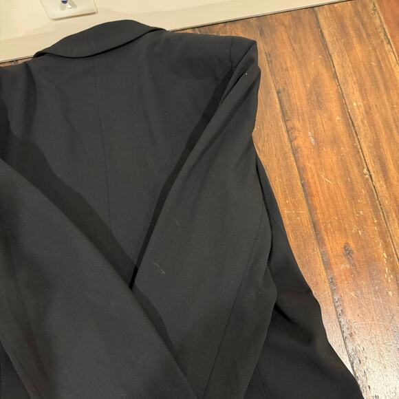 Max Mara wool blend black drapey wrap blazer size 42 EU/US size 6 - Picture 6 of 13